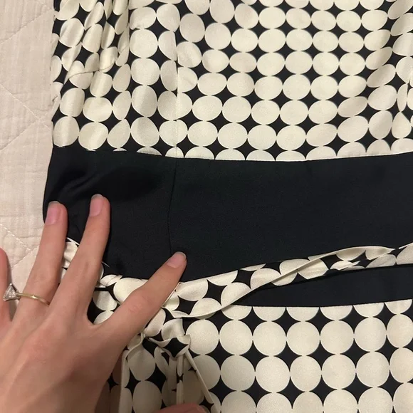 100% silk Talbots polka dot dress - Picture 9 of 9